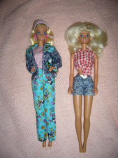 lot 2 barbie habit disney américain année 80 ou 90 accessoires oreillle doigt