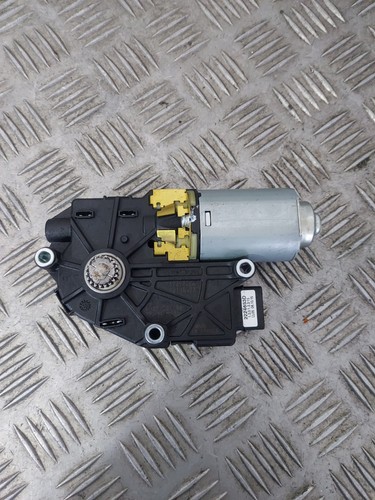 Moteur toit ouvrant