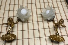 Paire d'appliques murales  en bronze représentant deux angelots - 1930/50