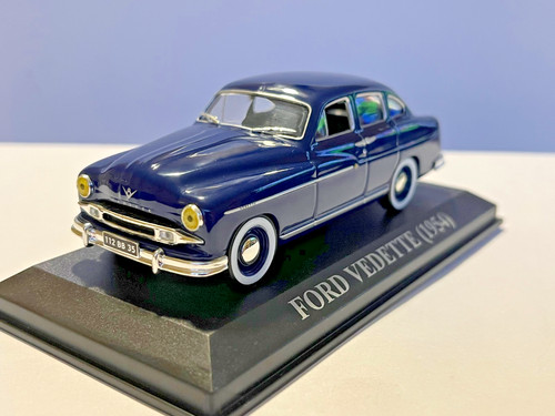 Voiture ford vedette 1954 bleu - vedette,