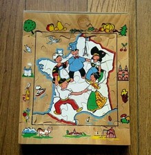 Ancien puzzle en bois Personnages des Régions de France. Cie française du jouet