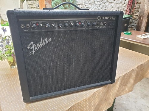 Ampli guitare fender champ - fender,