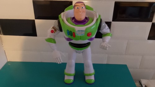 Non sonore figurine buzz - figurine,