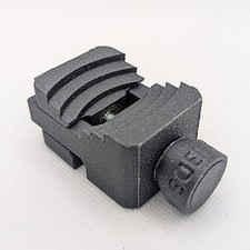 Étau nettoyage ou restauration pièces de monnaie