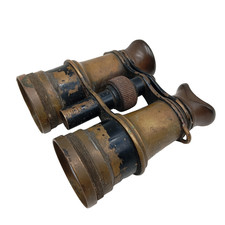 D11/09/25 (REF29172) Ancienne paire de jumelles vendue en l'état armée ?
