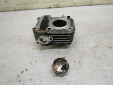 KIT CYLINDRE PISTON  4T POUR PEUGEOT TWEET, VIVACITY, SPEEDFIGHT3…