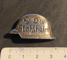 Insigne der stahlhelm - der,