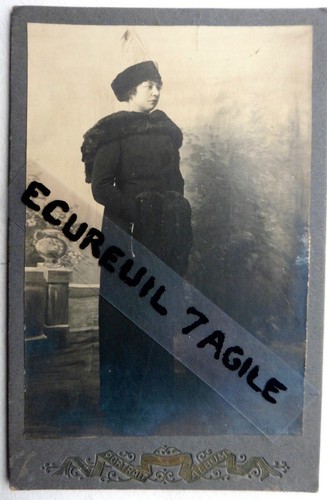 Photo cabinet jeune - jeune, avec
