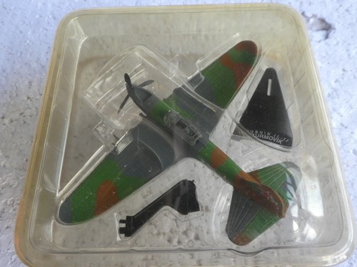 Maquette avion métal - en,
