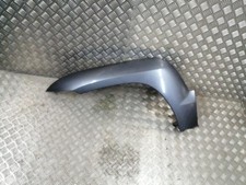 Extension d'aile avant gauche