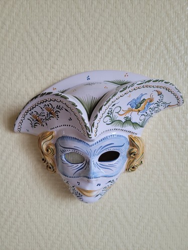 Masque décoratif faïencerie - décoratif,