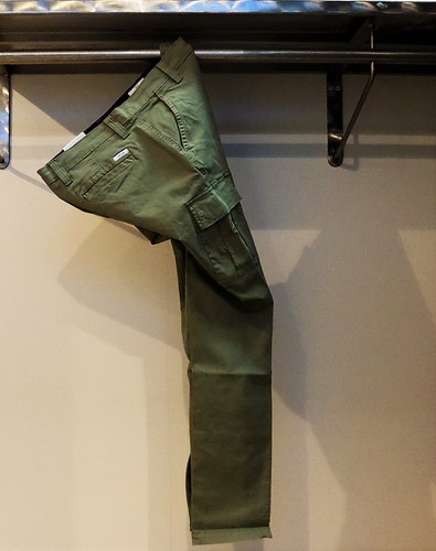 Pantalon poches militaire - poches,