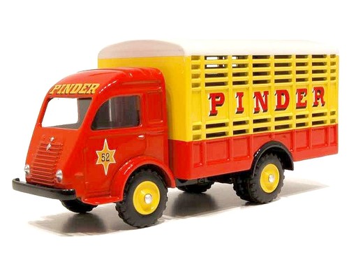Renault bétaillère - renault, 2.5t.