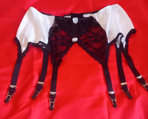 Porte jarretelles blanc - porte, taille