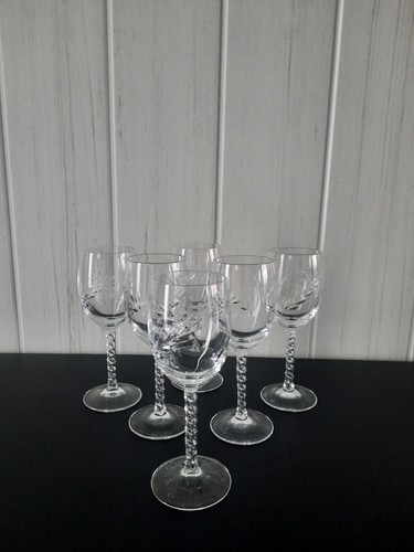 Verres vin blanc ou - à,