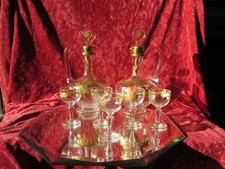 RARE PAIRE DE CARAFES EN
