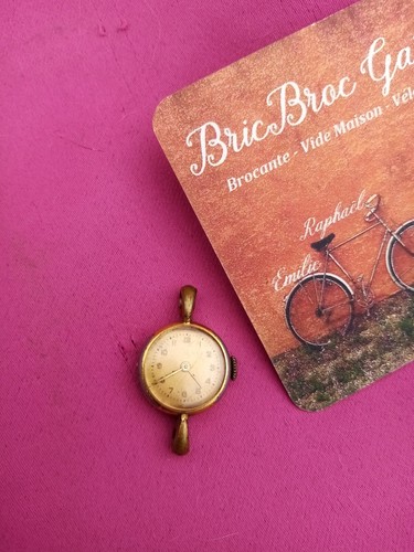 Ancien cadran montre mecanique - montre,