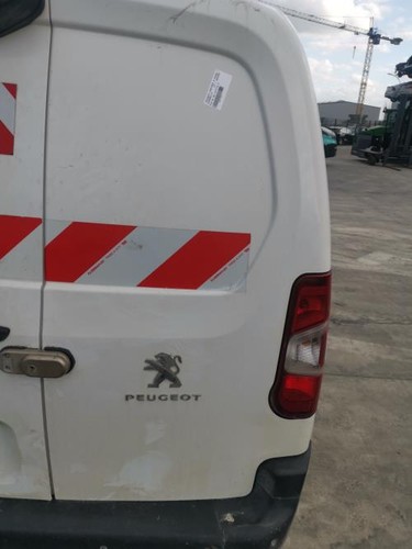 Porte coffre droit peugeot - coffre,