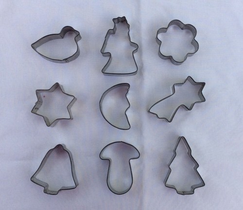 Emporte pieces petit gateaux - pieces,