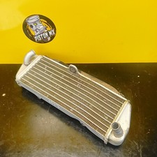 RADIATEUR DROIT HUSQVARNA 410