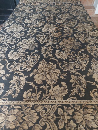 Tapis table dessus - de,