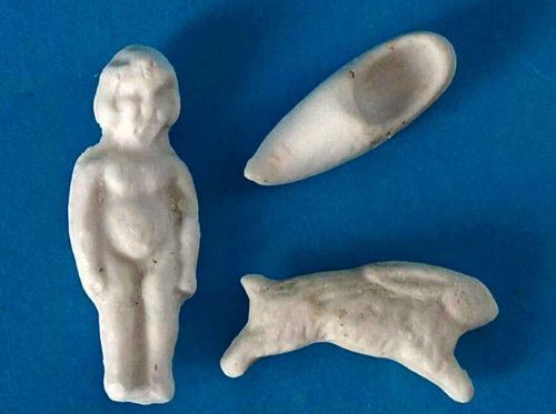 Trois fèves anciennes lapin - fèves,
