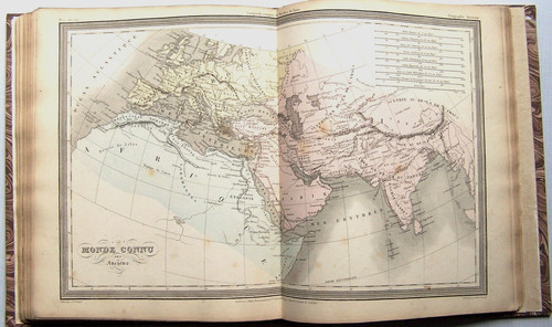 Globe atlas classique - globe,