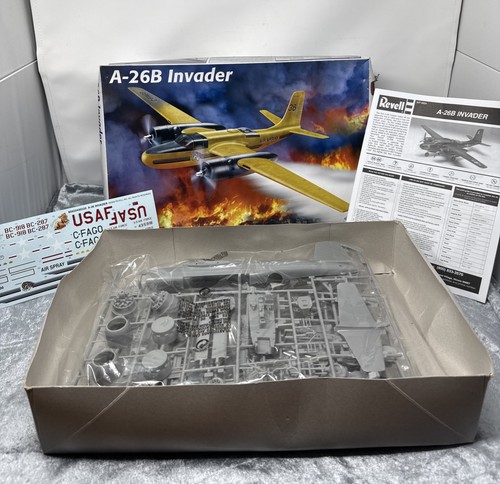 Revell cg18 26b invader kit - revell,