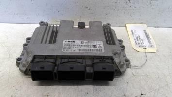 Calculateur moteur peugeot 307 - calculateur,