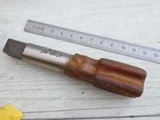 1 taraud 1 passe 4 lèvres 1"=16 60° HSS LDK  (a17)