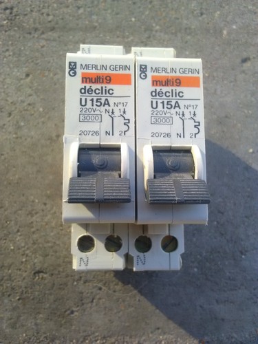 Disjoncteur declic - x,