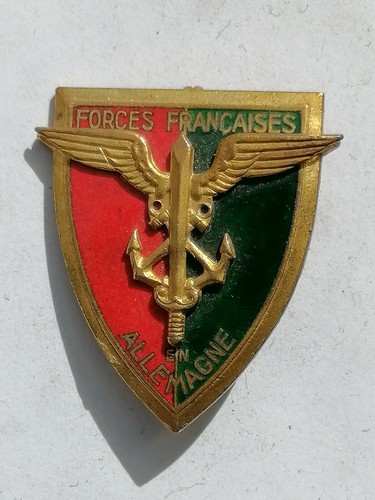 010301 insigne des force