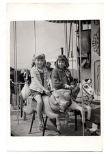 U126 Photographie vintage Originale manège fête Foraine cheval cochon