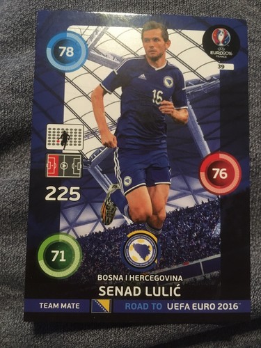 Cartes spéciales football