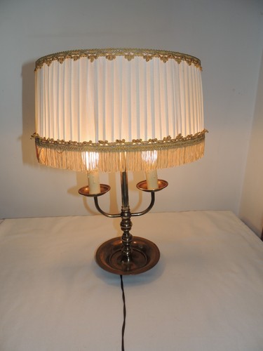 Ancienne grande lampe - ancienne,