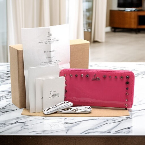Christian louboutin auth - louboutin,