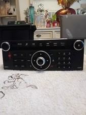 autoradio + écran complet GPS