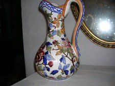 un pichet gien ancien