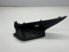 CARÉNAGE DE REPOSE-PIED