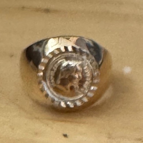 Bague chevalière effigie