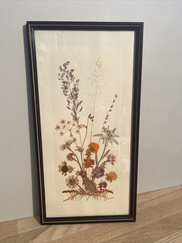 Cadre fleurs séchées sous - fleurs,