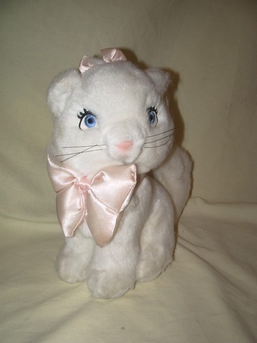 Peluche marie chaton - marie,