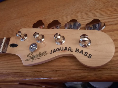 Fender squier jaguar - squier,