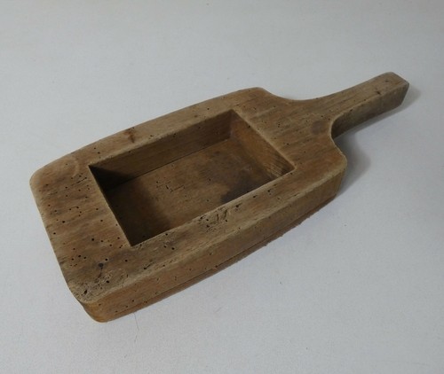 Ancien moule beurre - à,