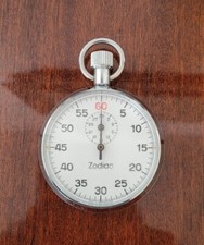 Chronomètre ZODIAC Chronographe Compteur Made in Switzerland Swiss Fonctionne 