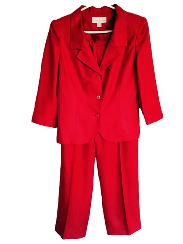 Magnifique tailleur pantalon