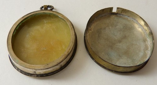 Pendentif reliquaire ancien