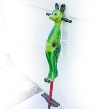 Blason 1965 Pogo Stick Hoppy