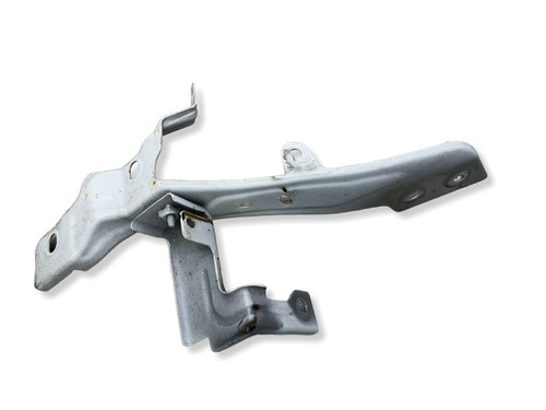 Support garde boue avant - de,