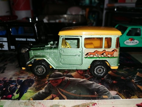 Majorette toyota 4x4 land - majorette,